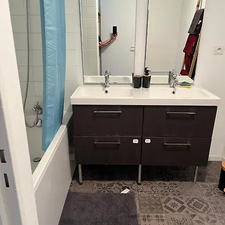 Apartment Paris-la Defense A 2 Pas - Bel Lumineux *